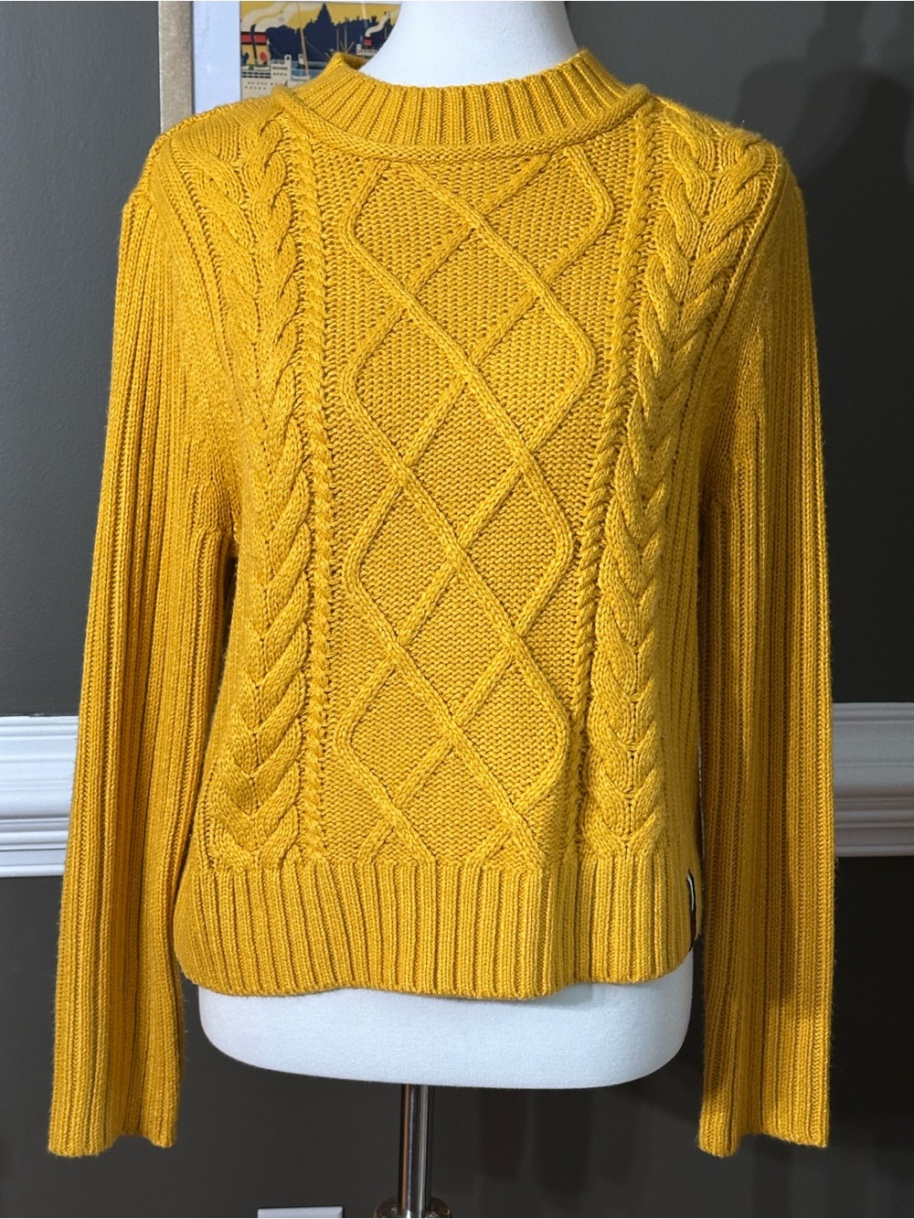 Tommy Hilfiger Mustard Yellow Cable Knit Crewneck Sweater new without tags
